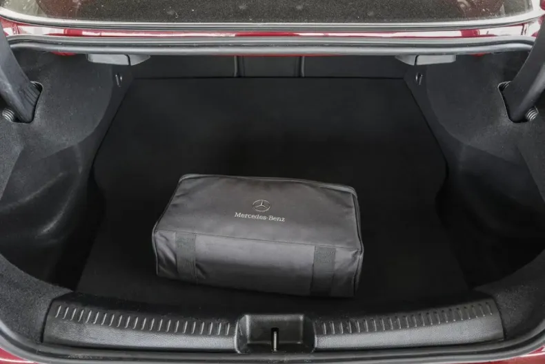 Mercedes-Benz CLA 250 din 2021 cu 75.810 km - oferta MER152307 - foto 6