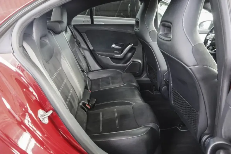 Mercedes-Benz CLA 250 din 2021 cu 75.810 km - oferta MER152307 - foto 8