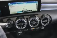 Mercedes-Benz CLA 250 din 2021 cu 75.810 km - oferta MER152307 - foto 15