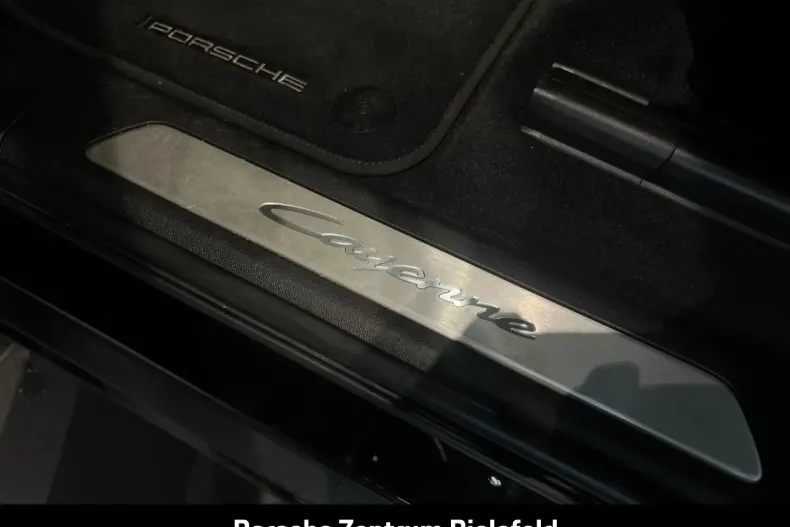 Porsche Cayenne din 2023 cu 38.388 km - oferta POR152308 - foto 17