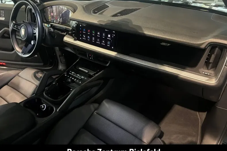 Porsche Cayenne din 2023 cu 38.388 km - oferta POR152308 - foto 25