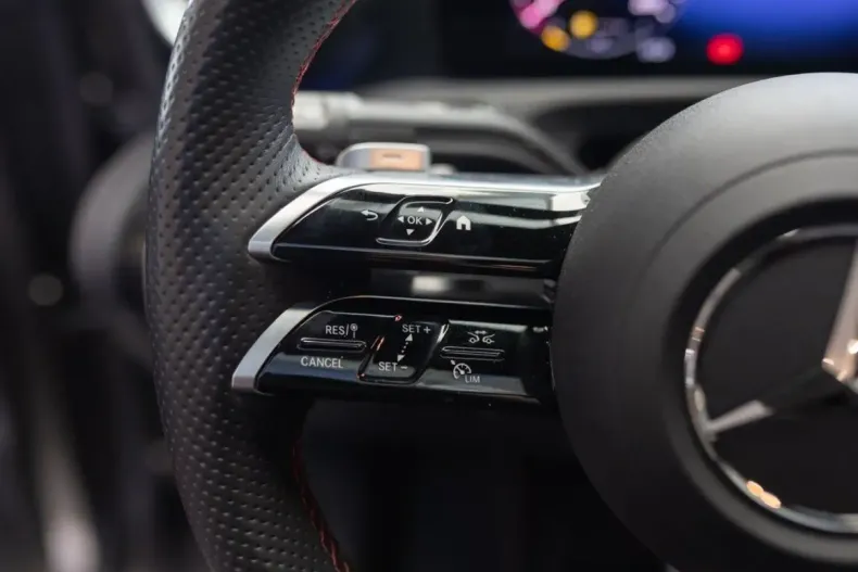 Mercedes-Benz CLA 250 din 2023 cu 35.650 km - oferta MER152312 - foto 12