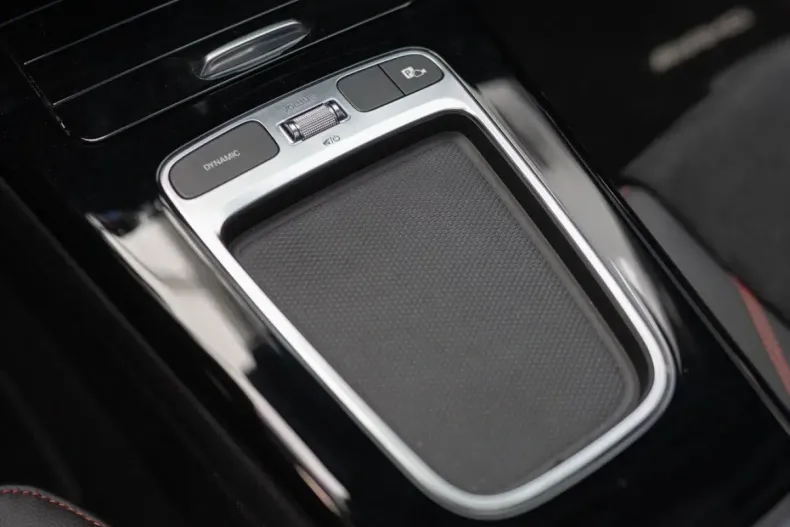 Mercedes-Benz CLA 250 din 2023 cu 35.650 km - oferta MER152312 - foto 18