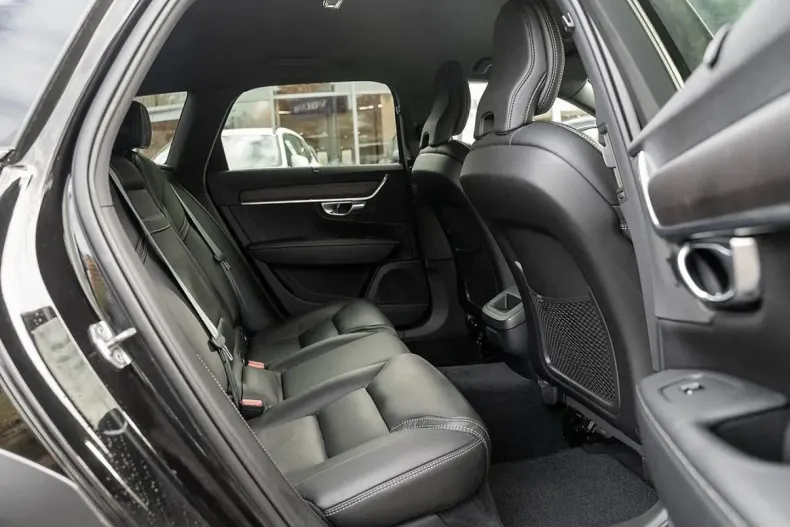 Volvo V90 Cross Country din 2020 cu 71.800 km - oferta VOL152315 - foto 4