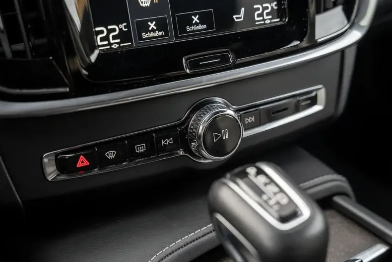 Volvo V90 Cross Country din 2020 cu 71.800 km - oferta VOL152315 - foto 17