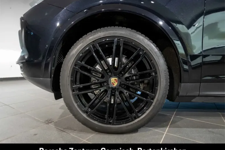 Porsche Cayenne din 2020 cu 67.891 km - oferta POR152316 - foto 6