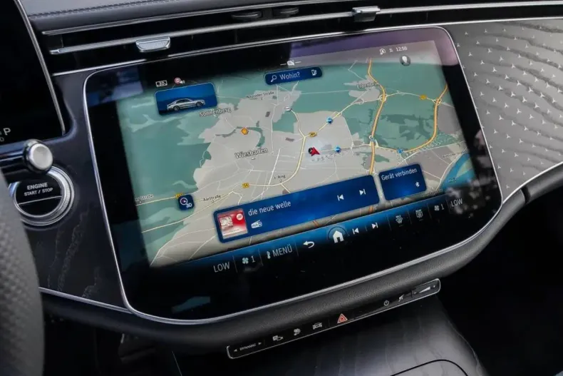 Mercedes-Benz E 400 din 2024 cu 39.400 km - oferta MER152317 - foto 12