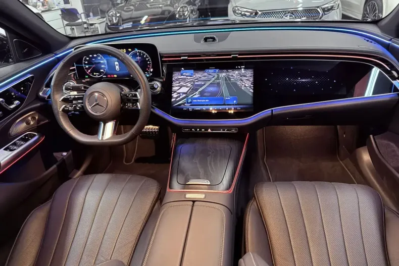 Mercedes-Benz E 300 din 2024 cu 4.000 km - oferta MER152322 - foto 20