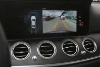 Mercedes-Benz E 300 din 2022 cu 76.200 km - oferta MER152324 - foto 14