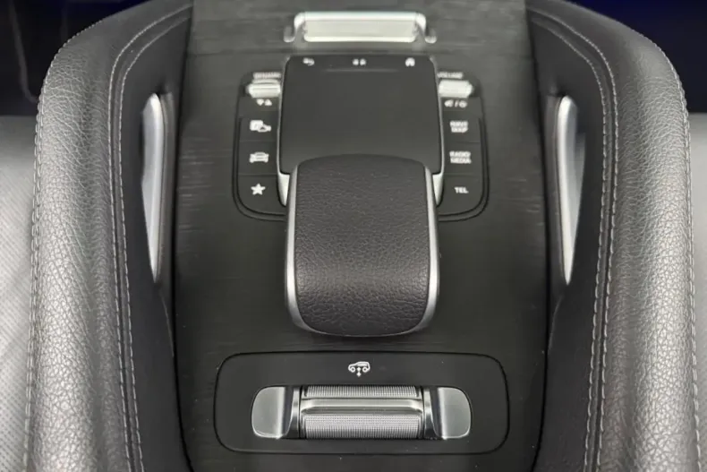 Mercedes-Benz GLE 400 din 2022 cu 97.500 km - oferta MER152325 - foto 16