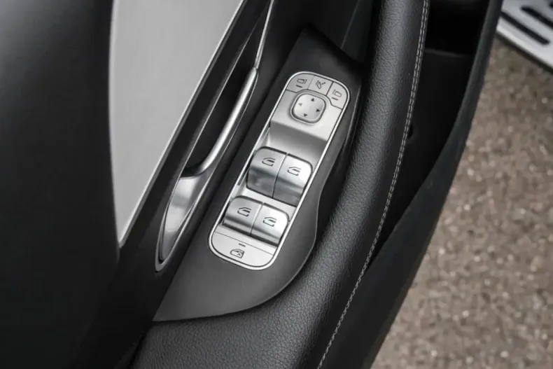 Mercedes-Benz GLE 400 din 2022 cu 94.665 km - oferta MER152326 - foto 14