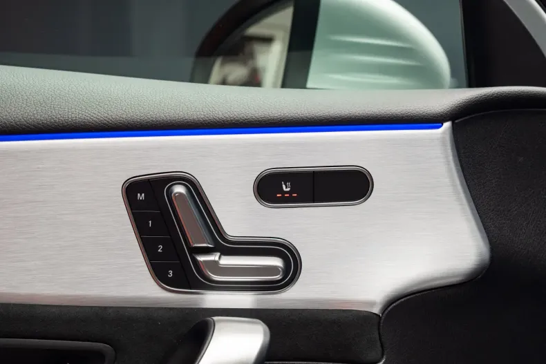 Mercedes-Benz A 35 AMG din 2022 cu 23.489 km - oferta MER152330 - foto 31