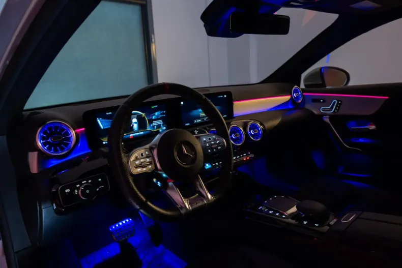 Mercedes-Benz A 35 AMG din 2022 cu 23.489 km - oferta MER152330 - foto 34