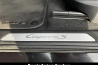 Porsche Cayenne din 2020 cu 69.700 km - oferta POR152331 - foto 24