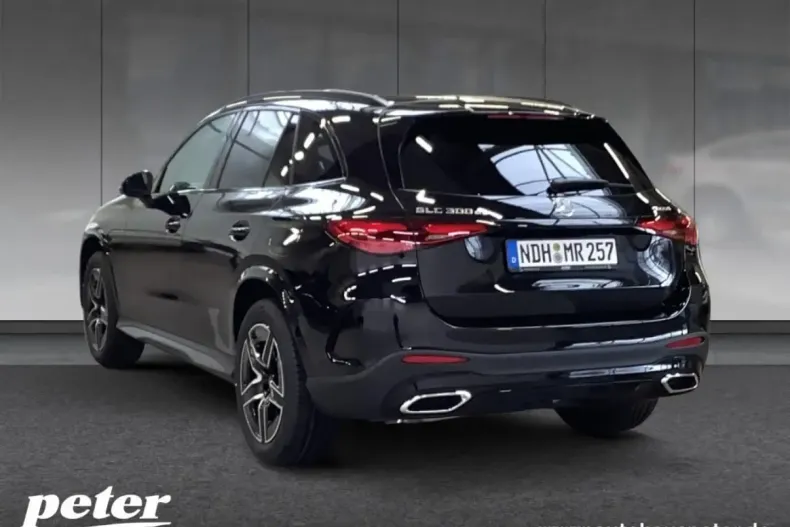 Mercedes-Benz GLC 300 din 2024 cu 8.600 km - oferta MER152336 - foto 5