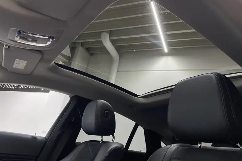 Mercedes-Benz GLE 400 din 2022 cu 69.980 km - oferta MER152337 - foto 12