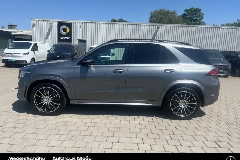 Mercedes-Benz GLE 300 din 2024 cu 13.850 km - oferta MER152339 - foto 2