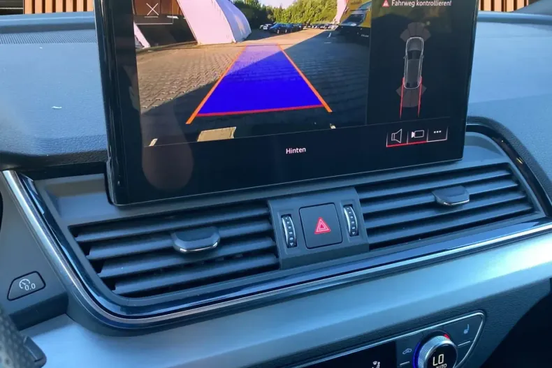 Audi Q5 din 2022 cu 99.800 km - oferta AUD152340 - foto 3