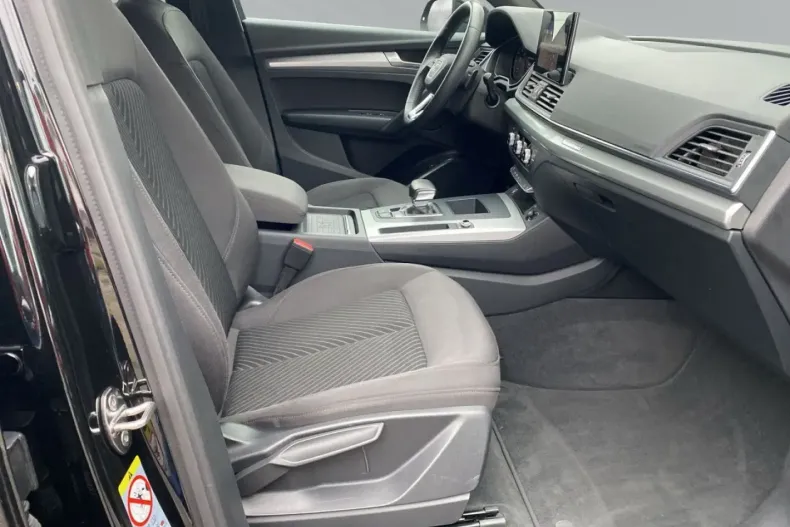 Audi Q5 din 2022 cu 75.991 km - oferta AUD152341 - foto 9