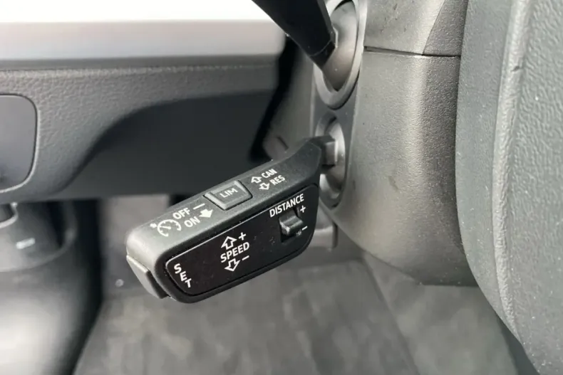 Audi Q5 din 2022 cu 75.991 km - oferta AUD152341 - foto 16