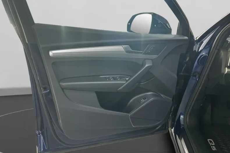 Audi Q5 din 2022 cu 60.439 km - oferta AUD152342 - foto 10