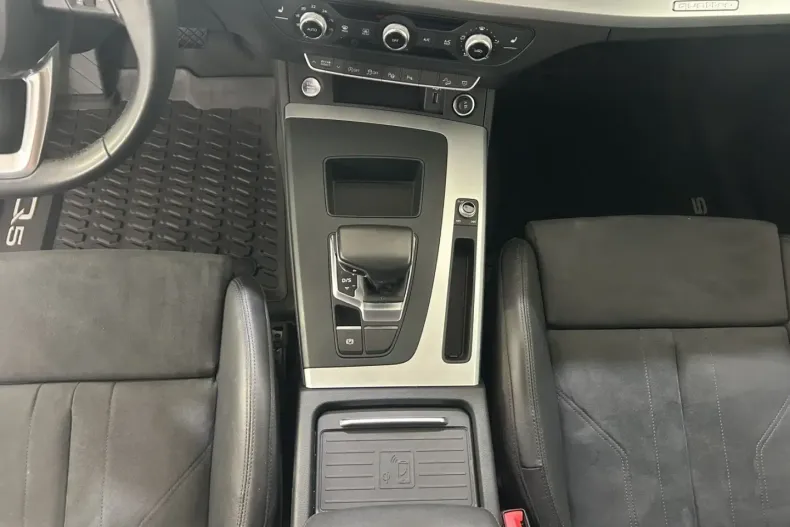 Audi Q5 din 2022 cu 60.439 km - oferta AUD152342 - foto 13