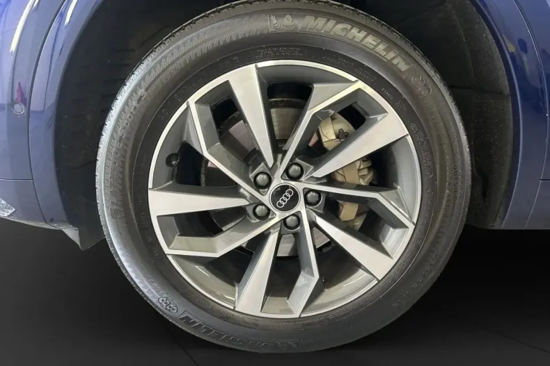 Audi Q5 din 2022 cu 60.439 km - oferta AUD152342 - foto 16