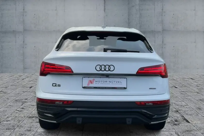 Audi Q5 din 2022 cu 88.764 km - oferta AUD152344 - foto 4