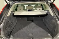 Volvo XC60 din 2020 cu 94.919 km - oferta VOL152347 - foto 13