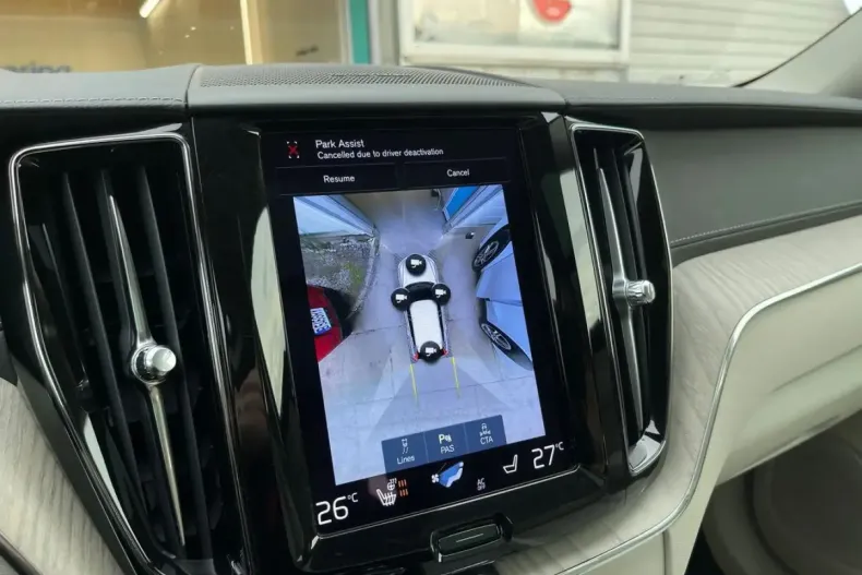 Volvo XC60 din 2020 cu 94.919 km - oferta VOL152347 - foto 15