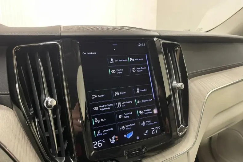 Volvo XC60 din 2020 cu 94.919 km - oferta VOL152347 - foto 18