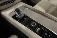 Volvo XC60 din 2020 cu 94.919 km - oferta VOL152347 - foto 33