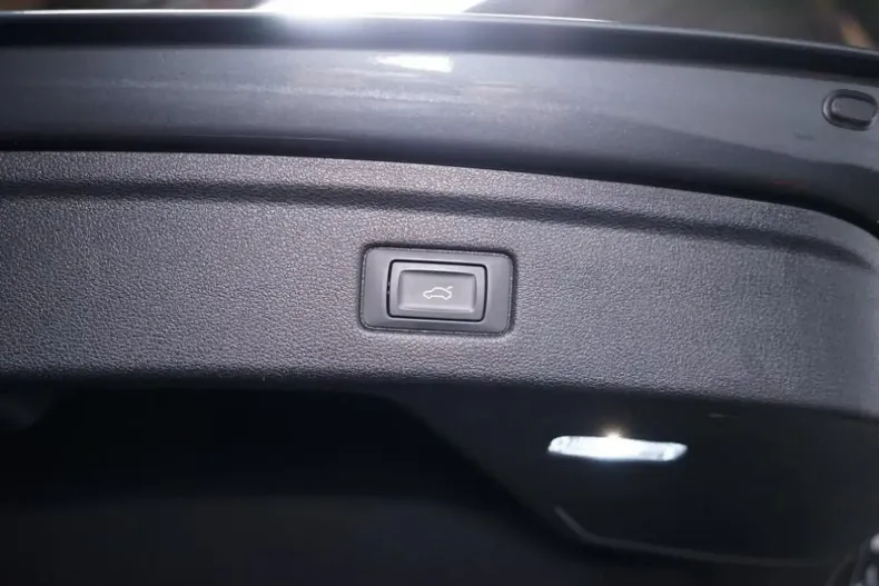 Audi A5 din 2020 cu 88.206 km - oferta AUD152351 - foto 8