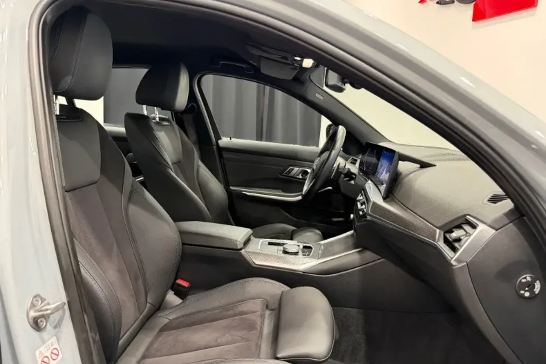 BMW 320 din 2022 cu 61.000 km - oferta BMW152352 - foto 17