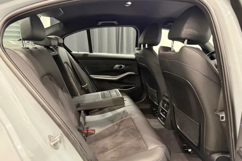 BMW 320 din 2022 cu 61.000 km - oferta BMW152352 - foto 18