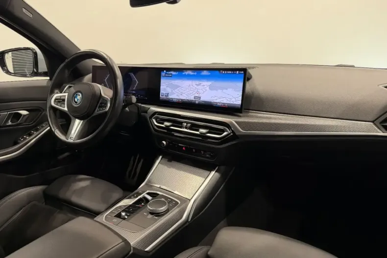 BMW 320 din 2022 cu 61.000 km - oferta BMW152352 - foto 19