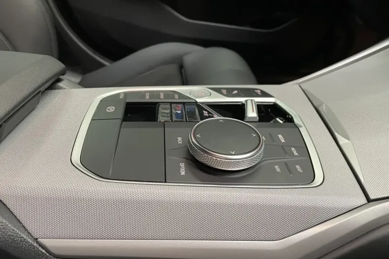 BMW 320 din 2023 cu 52.971 km - oferta BMW152355 - foto 13