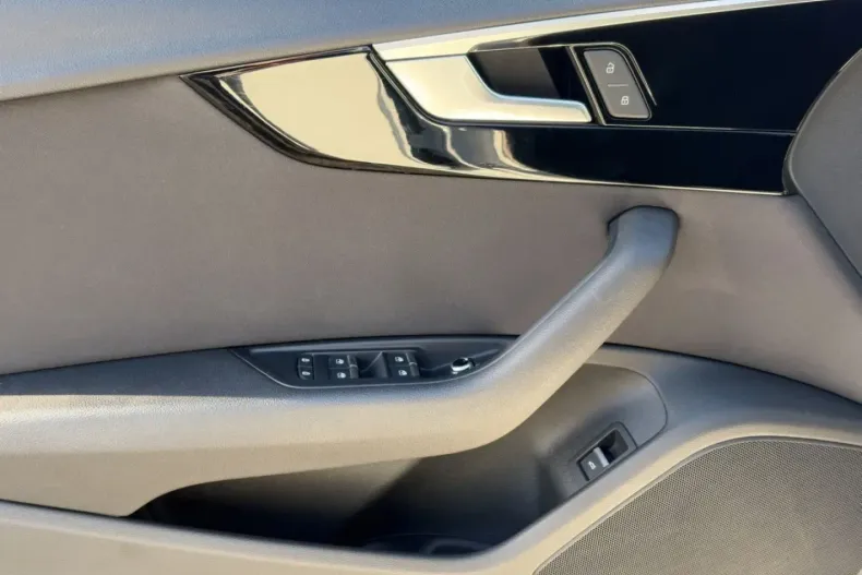 Audi A5 din 2020 cu 61.500 km - oferta AUD152361 - foto 10