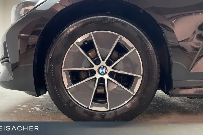 BMW 318 din 2022 cu 75.047 km - oferta BMW152363 - foto 3