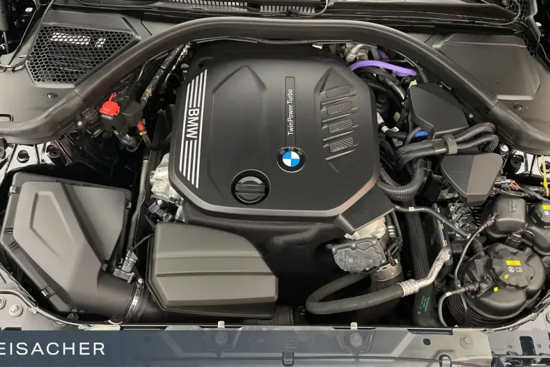 BMW 318 din 2022 cu 75.047 km - oferta BMW152363 - foto 7