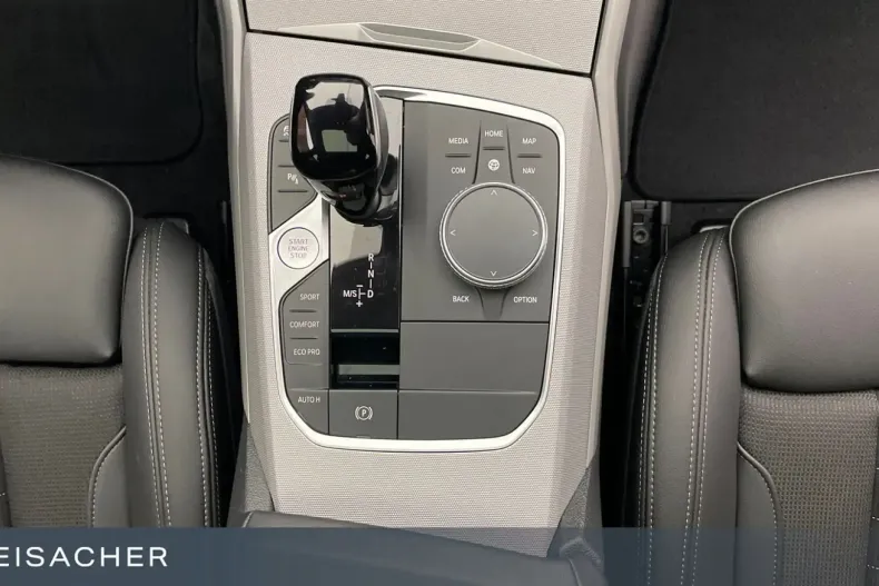 BMW 318 din 2022 cu 75.047 km - oferta BMW152363 - foto 11