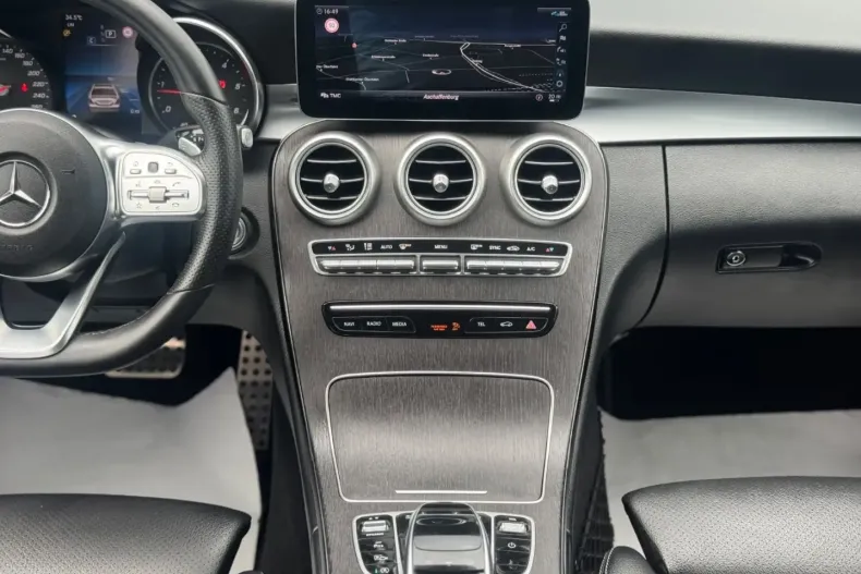 Mercedes-Benz C 200 din 2020 cu 69.800 km - oferta MER152364 - foto 23