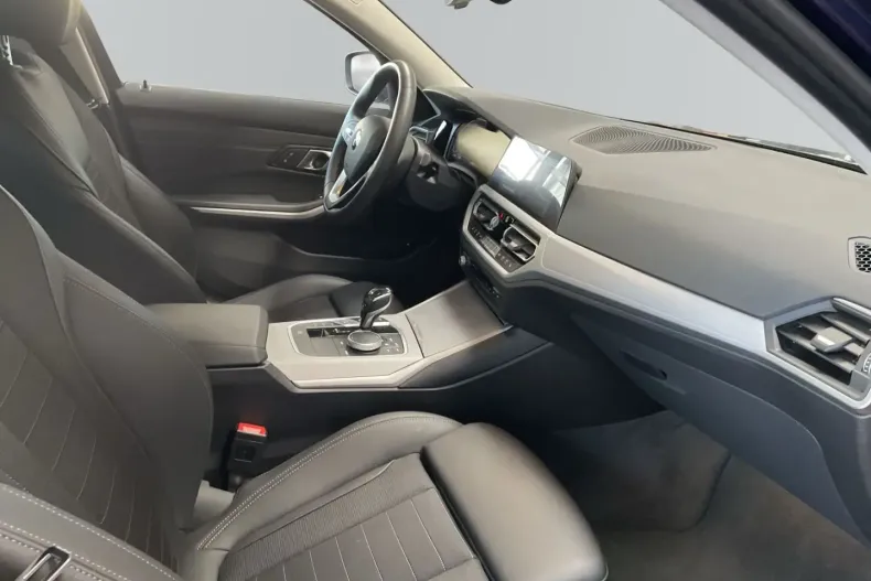 BMW 330 din 2020 cu 7.700 km - oferta BMW152366 - foto 11