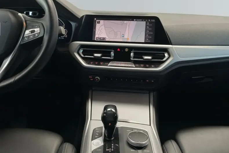 BMW 330 din 2020 cu 7.700 km - oferta BMW152366 - foto 13