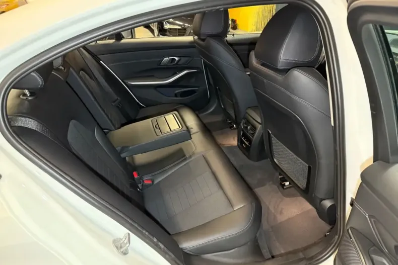 BMW 320 din 2021 cu 45.000 km - oferta BMW152370 - foto 13