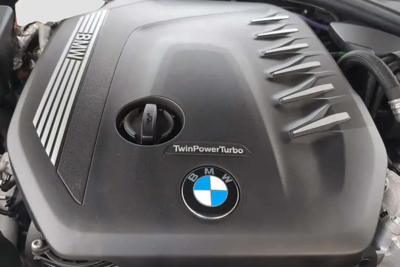 BMW 330 din 2022 cu 67.272 km - oferta BMW152372 - foto 13