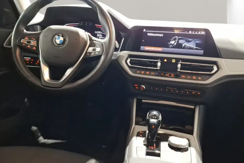 BMW 320 din 2020 cu 81.689 km - oferta BMW152373 - foto 14