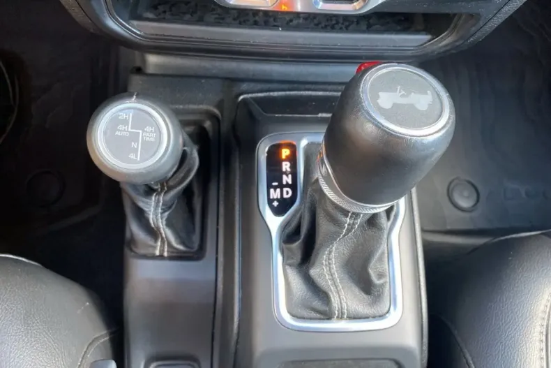 Jeep Wrangler din 2020 cu 53.826 km - oferta JEE152378 - foto 32