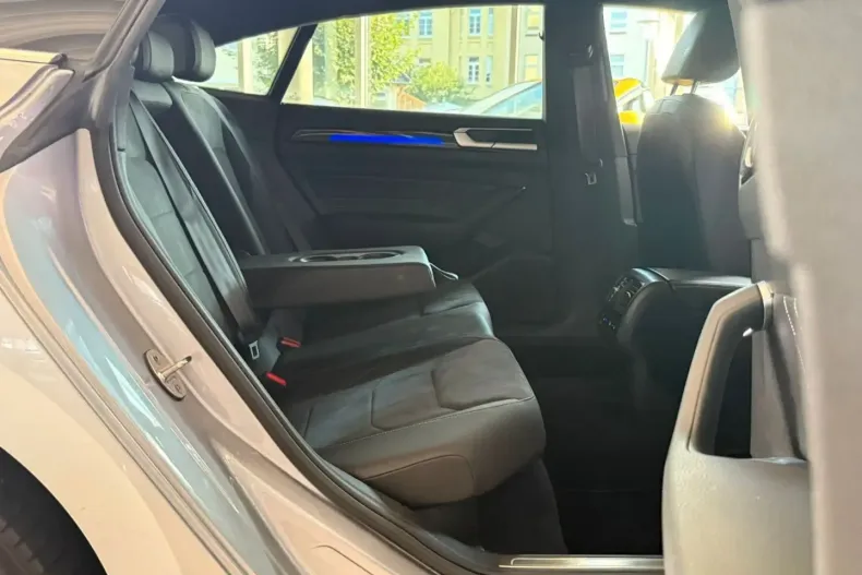 Volkswagen Arteon din 2022 cu 73.131 km - oferta VOL152380 - foto 19