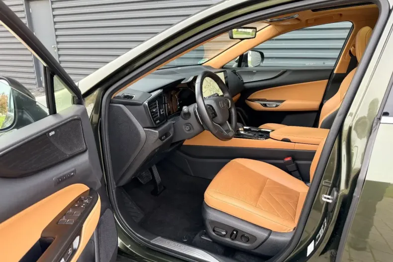 Lexus NX 350h din 2023 cu 17.500 km - oferta LEX152383 - foto 13